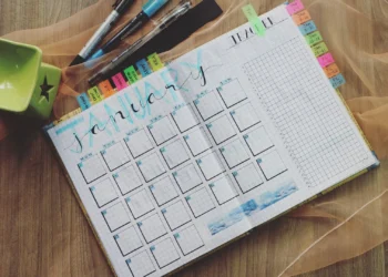 Crafting an Effective Company Calendar