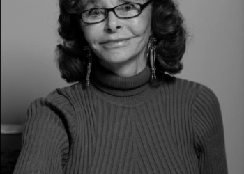 Linda Moulton Howe